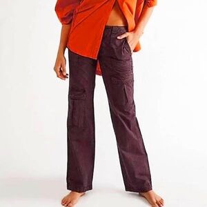 FREE PEOPLE Thing Is Low Rise Utility Cargo Pants Straight Leg Grunge / Size 0